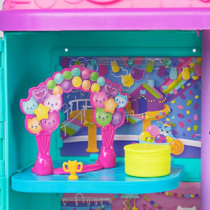 Velika praznična hiša na Gabby's Dollhouse
