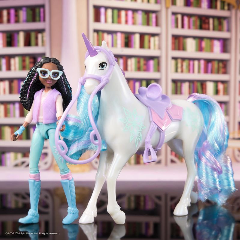 Unicorn Academy figurke Layla in Glacier 11 cm