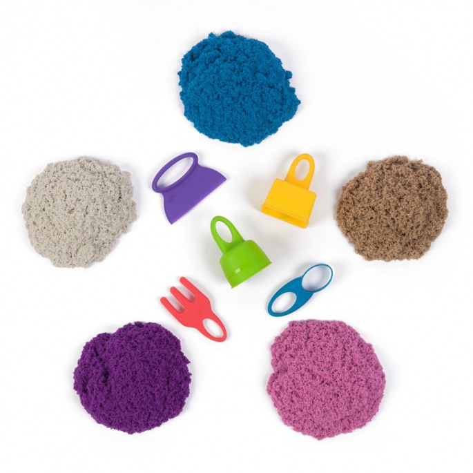 Kinetic Sand kovček z dodatki