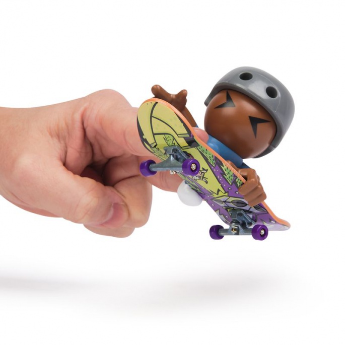 Tech Deck SK8 Crew fingerboard s figurko sivo čelado