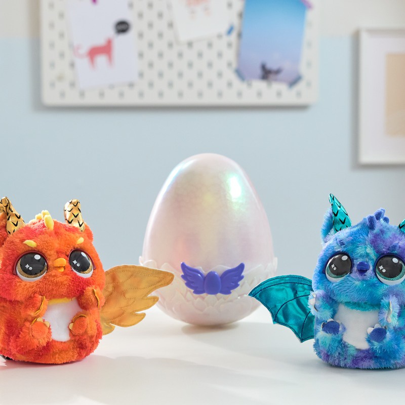 Hatchimals je interaktivno bitje, ki je podobno zmaju.