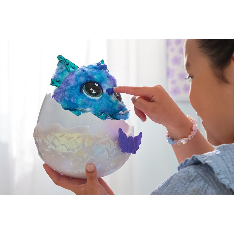 Hatchimals je interaktivno bitje, ki je podobno zmaju.