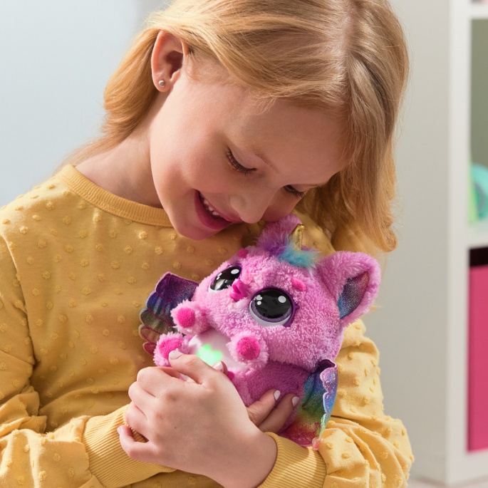 Hatchimals je interaktivna bitja enorožec