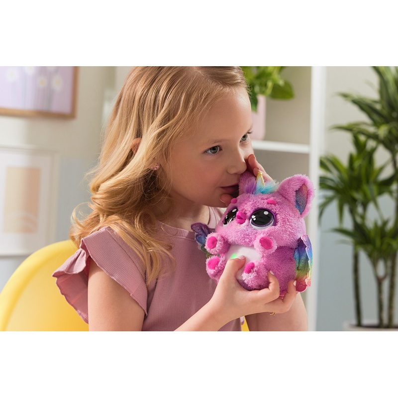 Hatchimals je interaktivna bitja enorožec