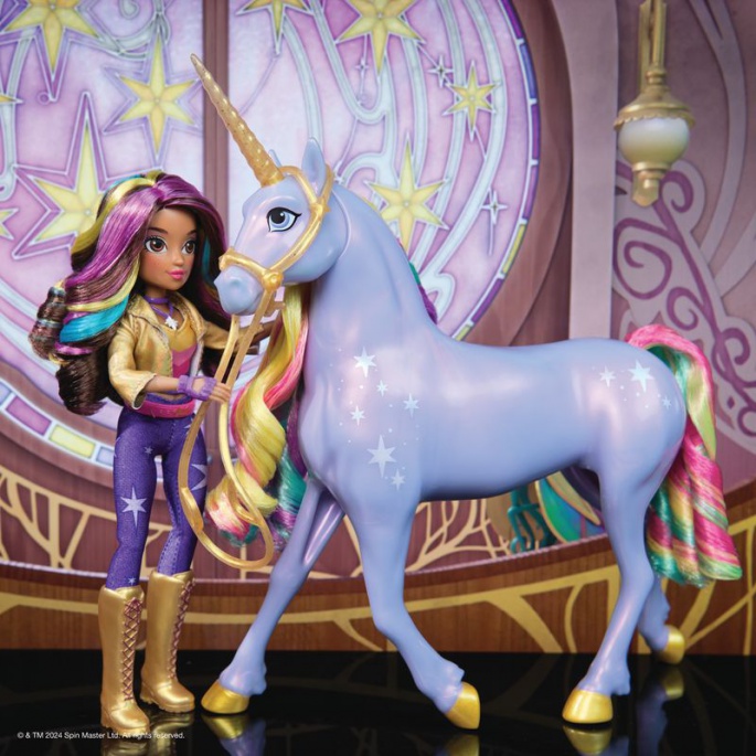 Unicorn Academy Wildstar 28 cm in Sophia 24 cm + Valentina in Cinder 11 cm za polovico