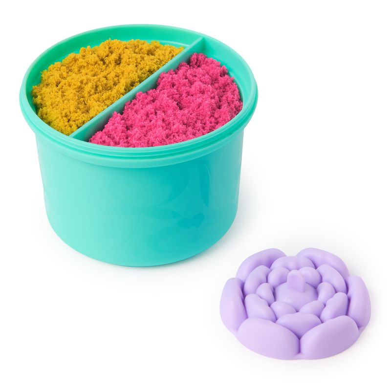 Kinetic Sand razvij se pupa