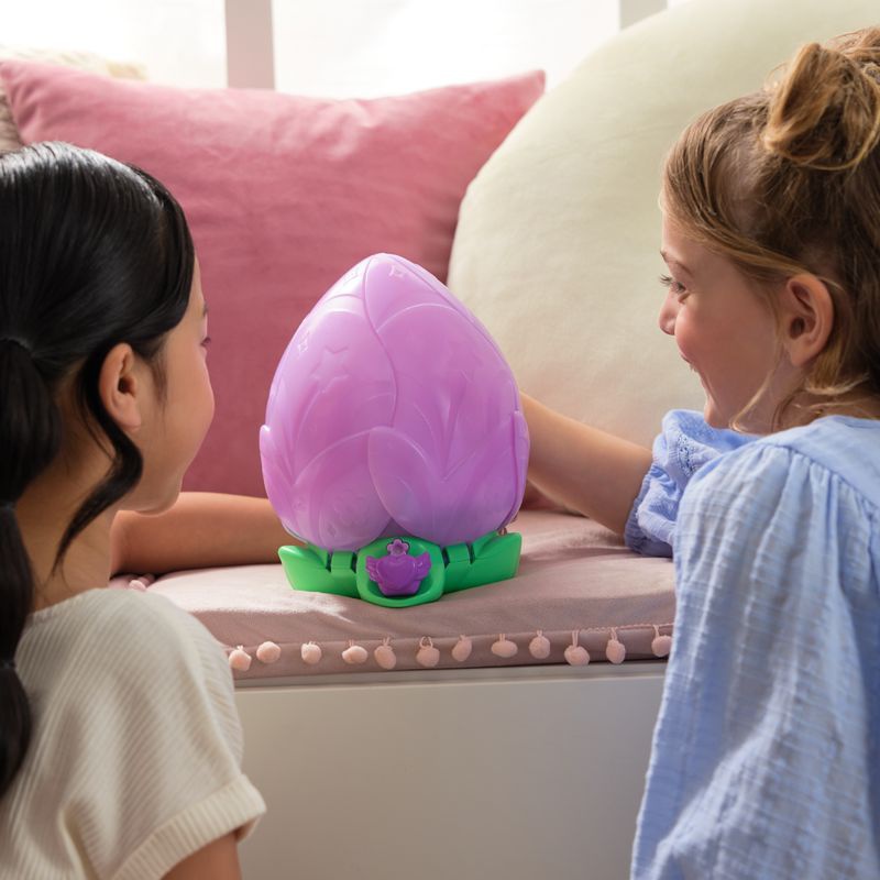 Hatchimals Bloomables popka s presenečenjem kužkov