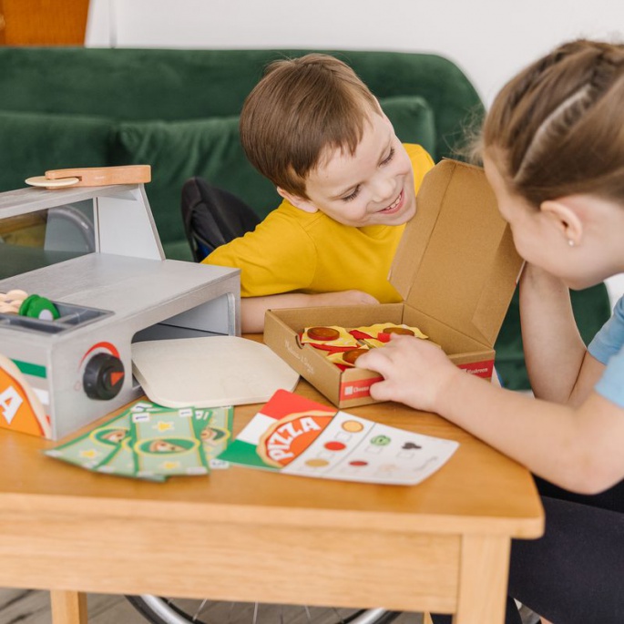 Melissa & Doug izdelava pice s pečjo