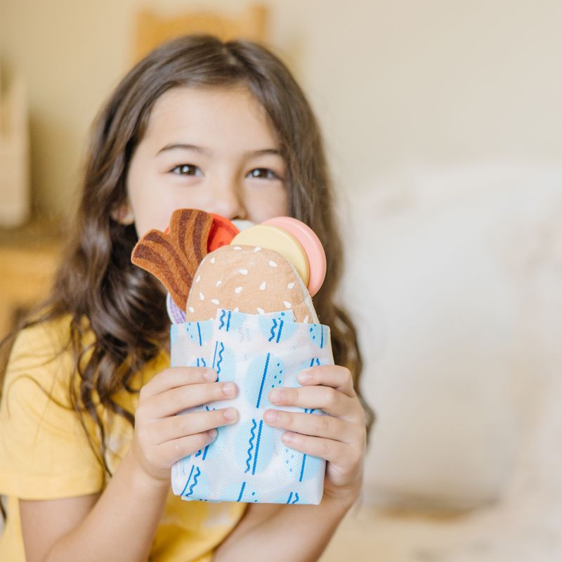 Melissa & Doug izdelava sendvičev s pultom