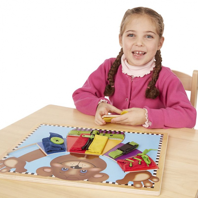 Melissa & Doug osnovne učne obleke