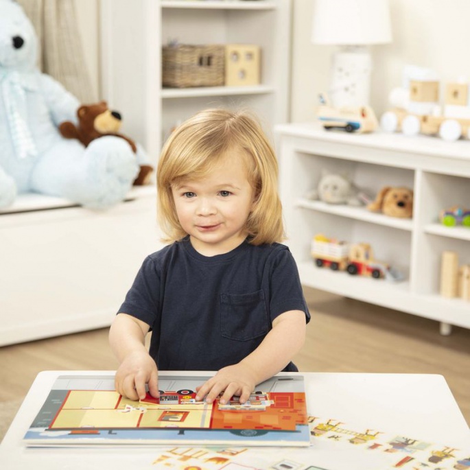 Melissa & Doug nalepke večkratno uporabne z podlago - mesto