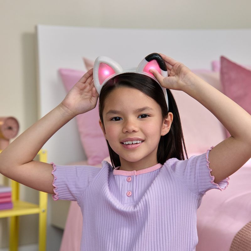 AKCIJA: Gabby’s Dollhouse iz filma: ušesa z učinki + mini figurica v hišici BREZPLAČNO