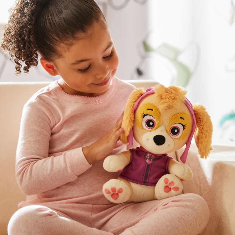 Paw Patrol velik plišast vojevalec s uspavanko Skye