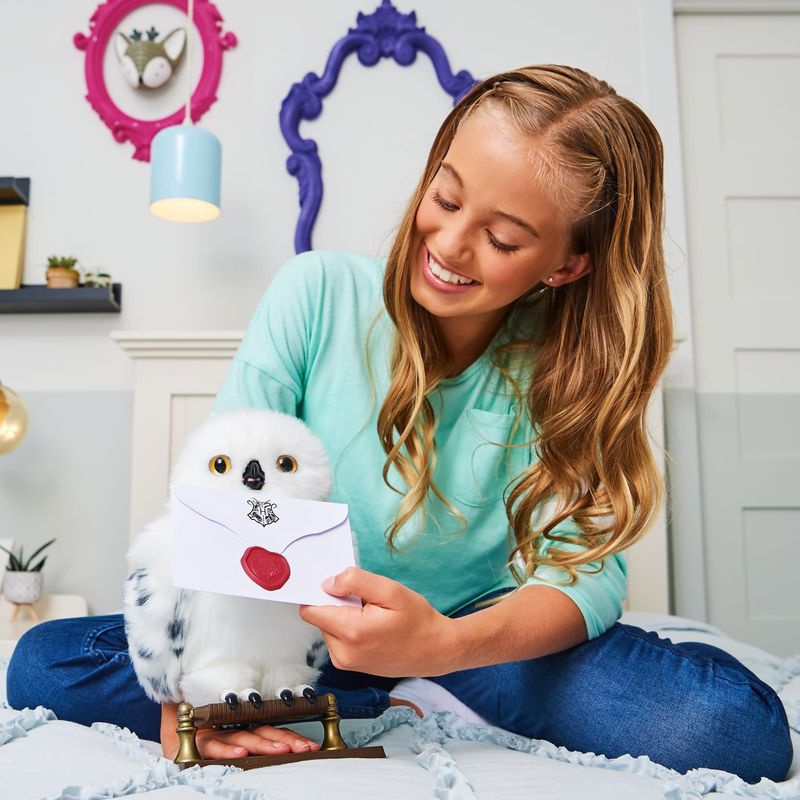 Harry Potter interaktivna sova Hedvika