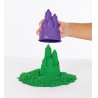 Kinetic Sand škatla z tekočim peskom in zeleno podlago