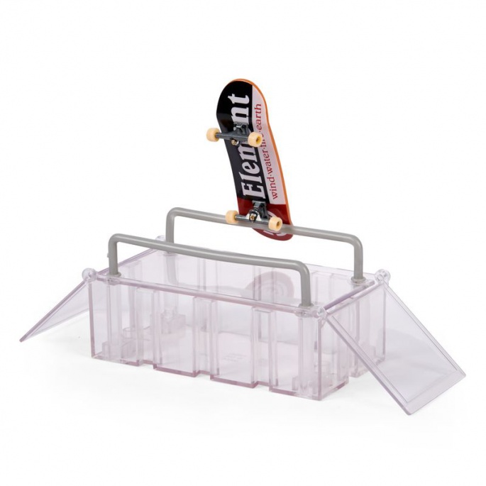 Tech Deck vitrina in podij