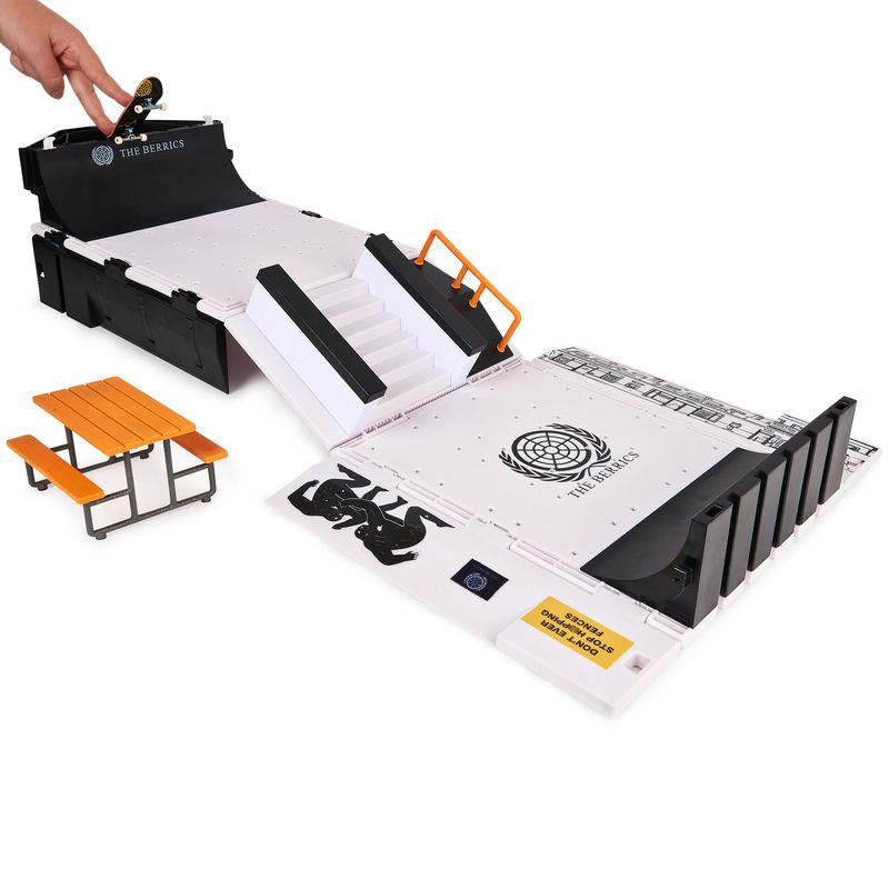 Razstavimo skejtpark Tech Deck Xconnect