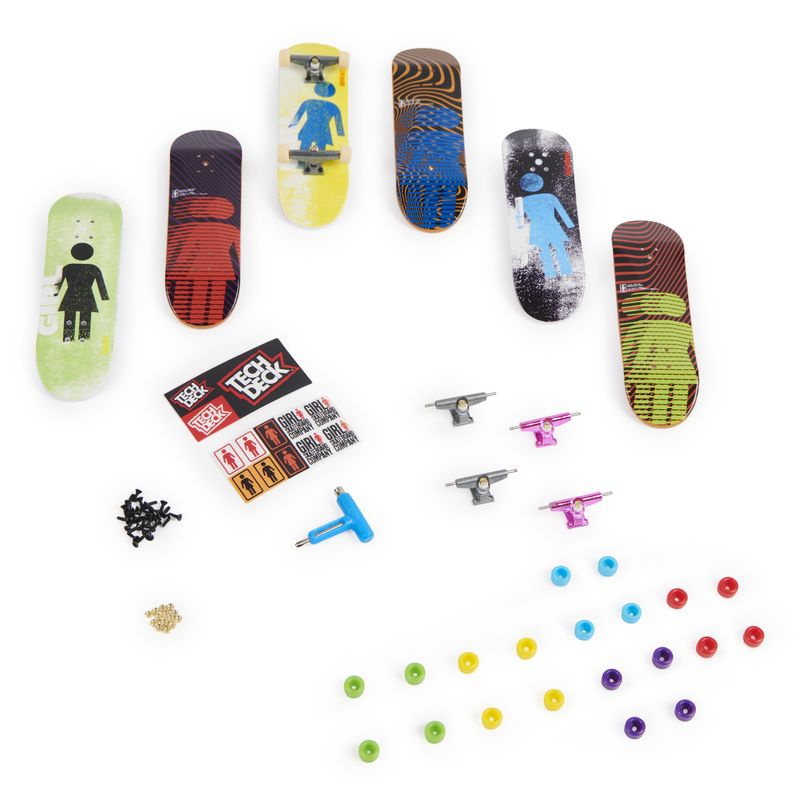 Tech Deck skateshop 6ks s pripadajočo opremo Girl