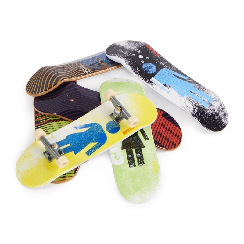 Tech Deck skateshop 6ks s pripadajočo opremo Girl