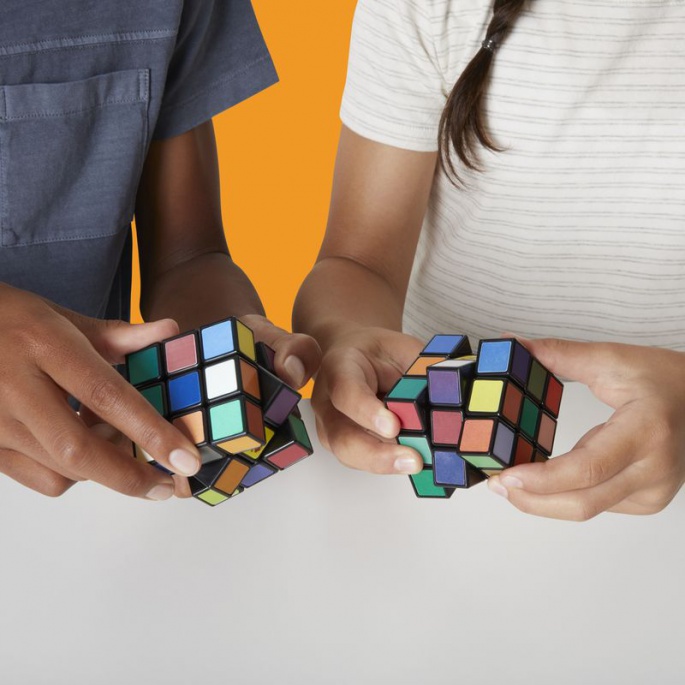 Rubikova kocka Impossible spreminja barve 3x3