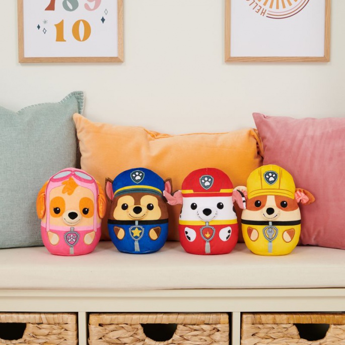 Paw Patrol trendi plišasta igrača/vzglavnik Marshall 20 cm 2024