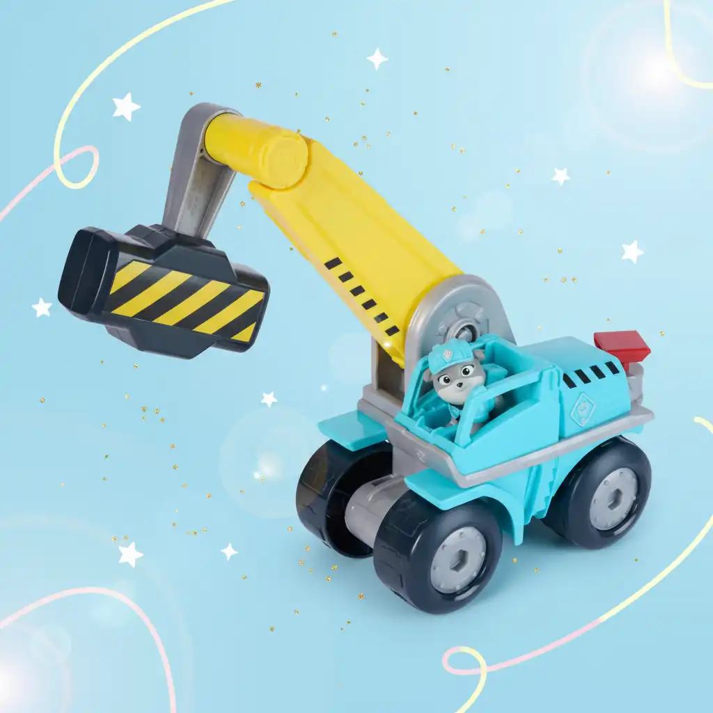 Razvijajte otroško domišljijo skozi kreativno igro na gradbišču.