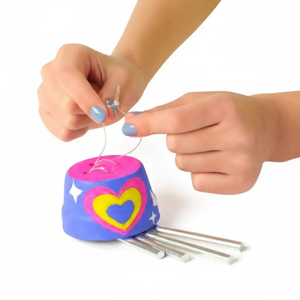 Izrazite svoj slog skozi barve in oblike.